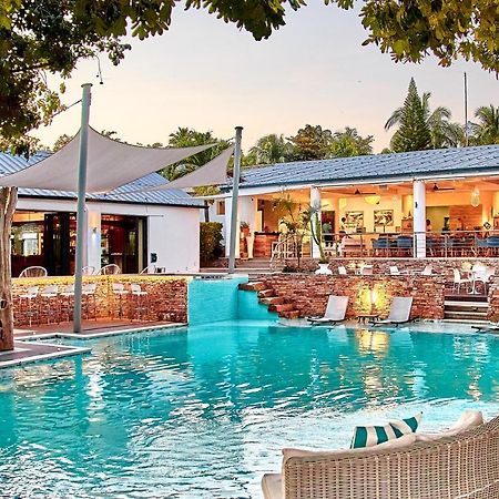 Lake Kariba Inns Сиавонга Екстериор снимка