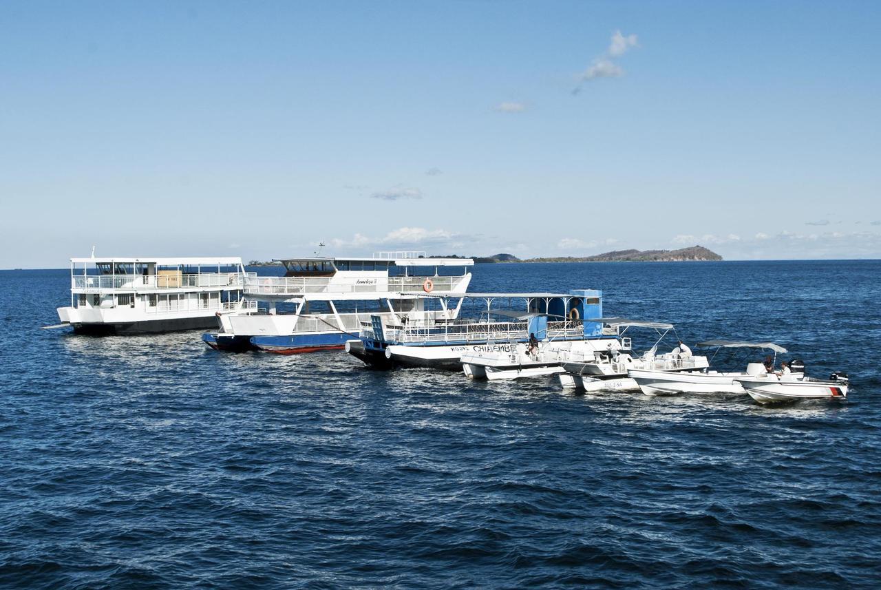 Lake Kariba Inns Сиавонга Екстериор снимка